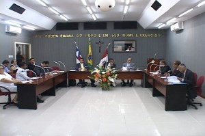 Sete dos 11 Vereadores que compõe a Câmara Municipal de Paulo Afonso utilizaram a tribuna da casa 