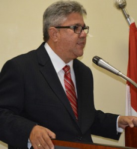 Gilberto de Barros Pedrosa Júnior, Maninho