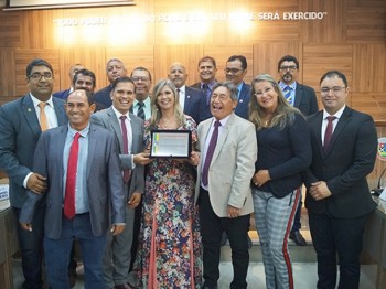 Ver. Marconi Daniel; Dra. Juliana e o Pres. Macário Neto.