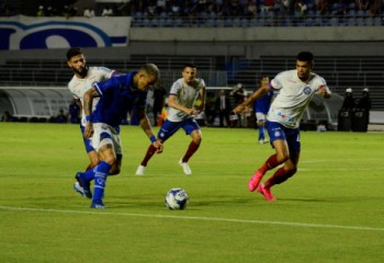 Os gols da partida foram marcados por Juninho e Gregore 