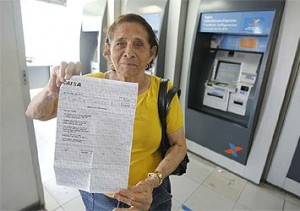Maria das Dores Gama Silva sofreu com a greve da Caixa: 