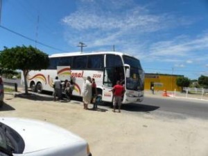 Ônibus da Regional foi atacado na estrada e cobrador foi morto 