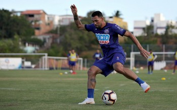 Artilheiro do Bahia na temporada, com oito gol, Gilberto é uma das armas do Bahia contra o Liverpoo