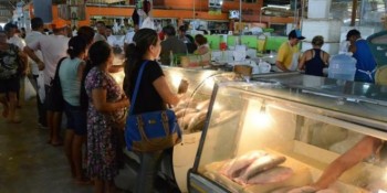Consumidores já estão em busca do pescado nos mercados e nas feiras do centro e do BTN 