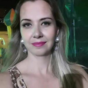 Vanessa Souza Alves, 38 anos. 