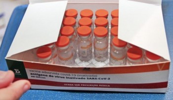 Medida visa evitar “fura filas” da vacina contra a covid-19