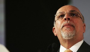 Ministro das Cidades, Mário Negromonte.