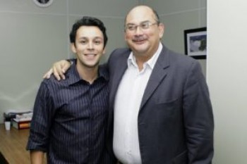 Dep. Mário Júnior (E) Val Oliveira (D)