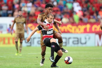 Santa Cruz x Sport se enfrentam pelas semifinais do Nordestão