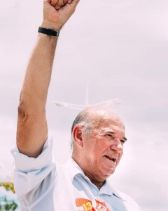 Reprovação por vereadores poderia barrar eventual candidatura do ex-prefeito  em 2020. 