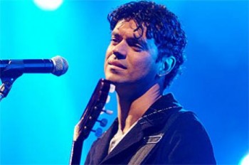 Vercillo se apresenta no Club Paulo Afonso