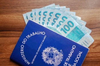 Com o aumento, o sálario deve passar de R$ 1.045 para R$ 1.088.