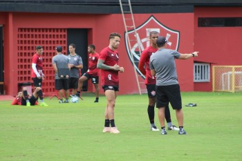 Treinador Osmar Loss não vai poder contar com dois jogadores no confronto: Ruy e Nickson