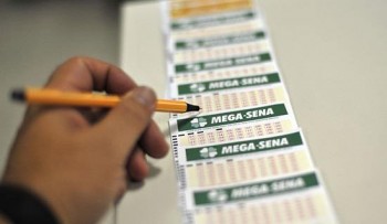 Prêmio da Mega-Sena pode pagar até 6 milhões nesta terça-feira