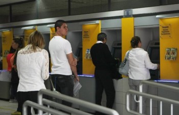 Bancos afirmam que não cobrarão nada pela comodidade do caixa compartilhado