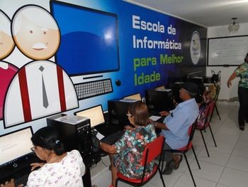 O programa concede mais de 150 vagas durante o ano