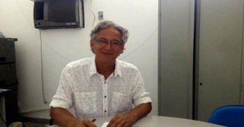 Janinho vive nas “tetas” da viúva há cerca de 30 anos