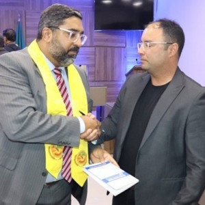 Jean e o prefeito: Se é por falta de Adeus....