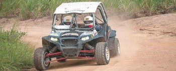 Carro em manobras radicais: 3ª Edição do Rally do Velho Chico terá largada hoje em Maceió
