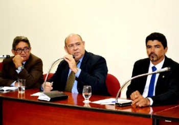 Pedro Macário, Dinho (C) e Bero do Jardim Aeroporto