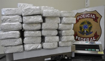 Droga era transportada dentro de um caminhão de Várzea Grande, no Mato Grosso, com destino ao Reci