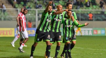 Hugo Almeida não marcava um gol desde fevereiro