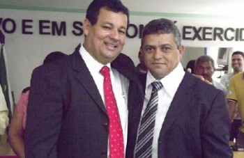 Prefeito Gordo de Raimundo (PT) e o Vice Cirineu(D)