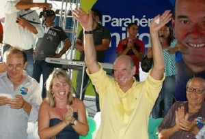 Dr. Anilton teria 50,36% dos votos já decididos. 