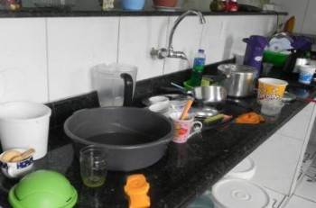 Serviços domésticos se acumulam nas residências (Foto: Arquivo )