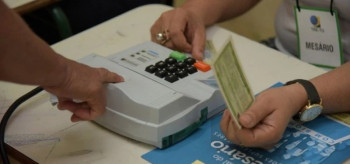 Partidos e federações têm até 5 de agosto para oficializar candidaturas e alianças.