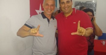 Na Foto Dr. Neto Dr. Neto e Éden Valadares  (presidente do PT Bahia).