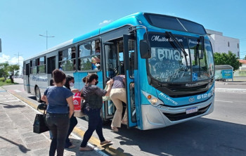 Atualmente o preço da tarifa é R$ 4,00. Uma corrida de mototaxista custa em média R$ 7,00