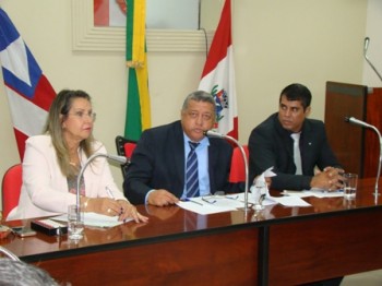 Ver. Leda Chaves, Marcondes Francisco e Alexsandro Fabiano, Leco.