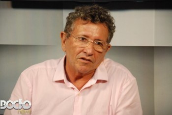Luiz Caetano: “cada um briga com as armas que tem”.