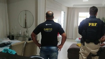 A ação também ocorre nos estados do Espírito Santo e Minas Gerais.