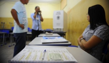 TSE recomenda que eleitores levem cola com número dos candidatos