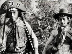 Casal Lampião e Maria Bonita é exposto a amadores da história 