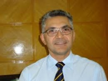 Dr. Nivanildo