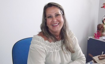 Leda no gabinete da Câmara Municipal