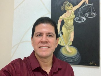 Dr. Fábio Almeida