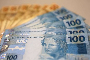 Os valores a serem recebidos variam de R$ 84 a R$ 998, de acordo com a quantidade de dias trabalhado
