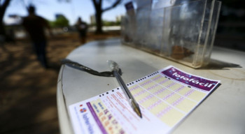 Apostas podem ser feitas até às 19h do dia do sorteio em lotéricas ou pela internet