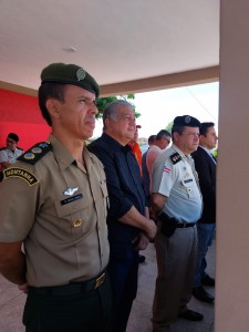 Prefeito Marcondes Francisco e demais autoridades 