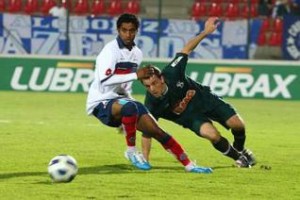 Bahia voltou a jogar bem fora, mas a sorte ajudou o Cruzeiro