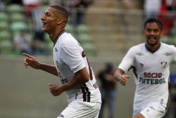 Richarlison deixou sua marca contra o Galo