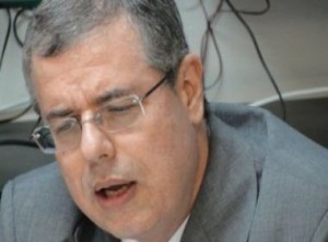 Viana disse que Menezes se recusava a debater