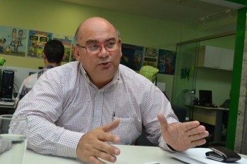 Val Oliveira 