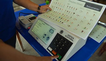 Primeiro turno está marcado para 15 de novembro