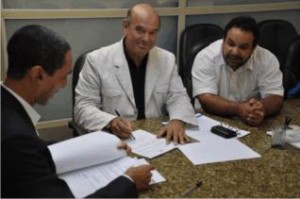 Representante da Sedur, Anilton e Gaspar.