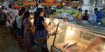 Consumidores já estão em busca do pescado nos mercados e nas feiras do centro e do BTN